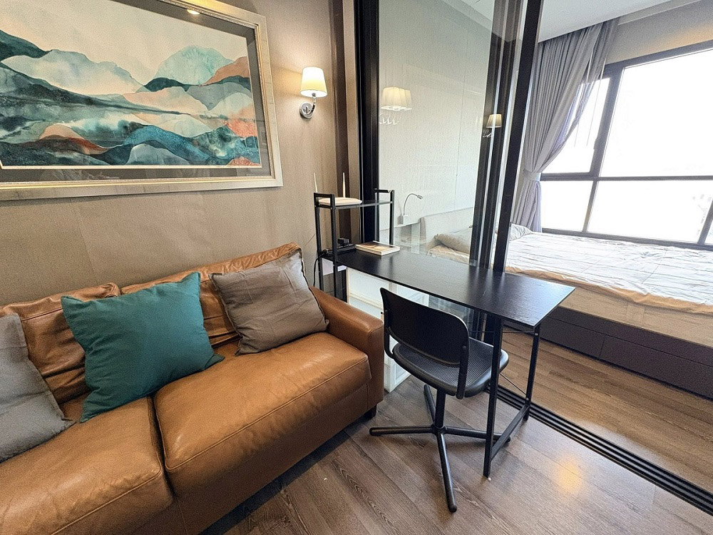 เดอะเบส พาร์คอีส