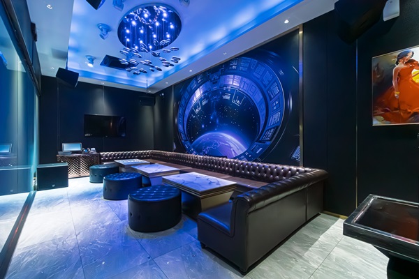 ปล่อยเช่า ผับ Nightclub เซ้งอาคาร 3 ชั้น 2,100 ตรม. ทำเลใจกลางเอกมัย สามารถดำเนินธุรกิจต่อได้ทันที 