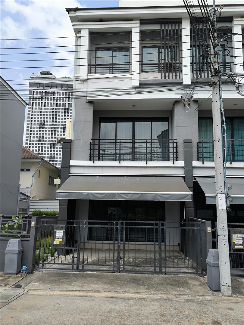 บ้านกลางเมืองสุขสวัสดิ์37