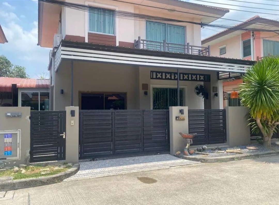 บ้านแฝด 2 ชั้น ม.เอโทล มัลดีฟส์ปาล์ม สภาพดี เฟอร์นิเจอร์ครบ ใกล้เมกกะ บางนา 