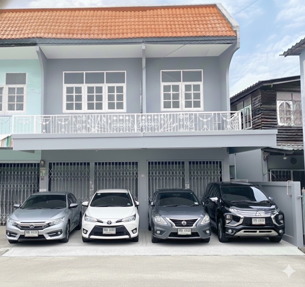 R03-02  ขายด่วน รีโนเวทใหม่ !!  อาคารพาณิชย์ 2 ชั้น  อ้อมใหญ่ ซอยเทศบาล 6 หลังใหญ่มาก ขนาด 28 ตรว. ต