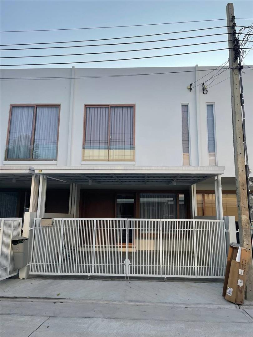 T 1514 ให้เช่า ทาวน์โฮม 2 ชั้น ม.โนระ บางนา บ้านสวย ใหม่เอี่ยม เฟอร์นิเจอร์ครบ พร้อมอยู่ ราคา 32,000