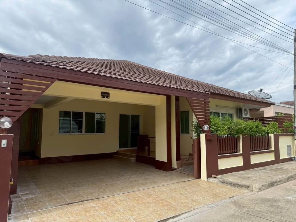 บ้านรีโนเวทใหม่ เฟอร์ฯ ครบ พร้อมอยู่ ใกล้สนามบินเชียงใหม่ (โซนป่าแดด-แม่เหียะ)