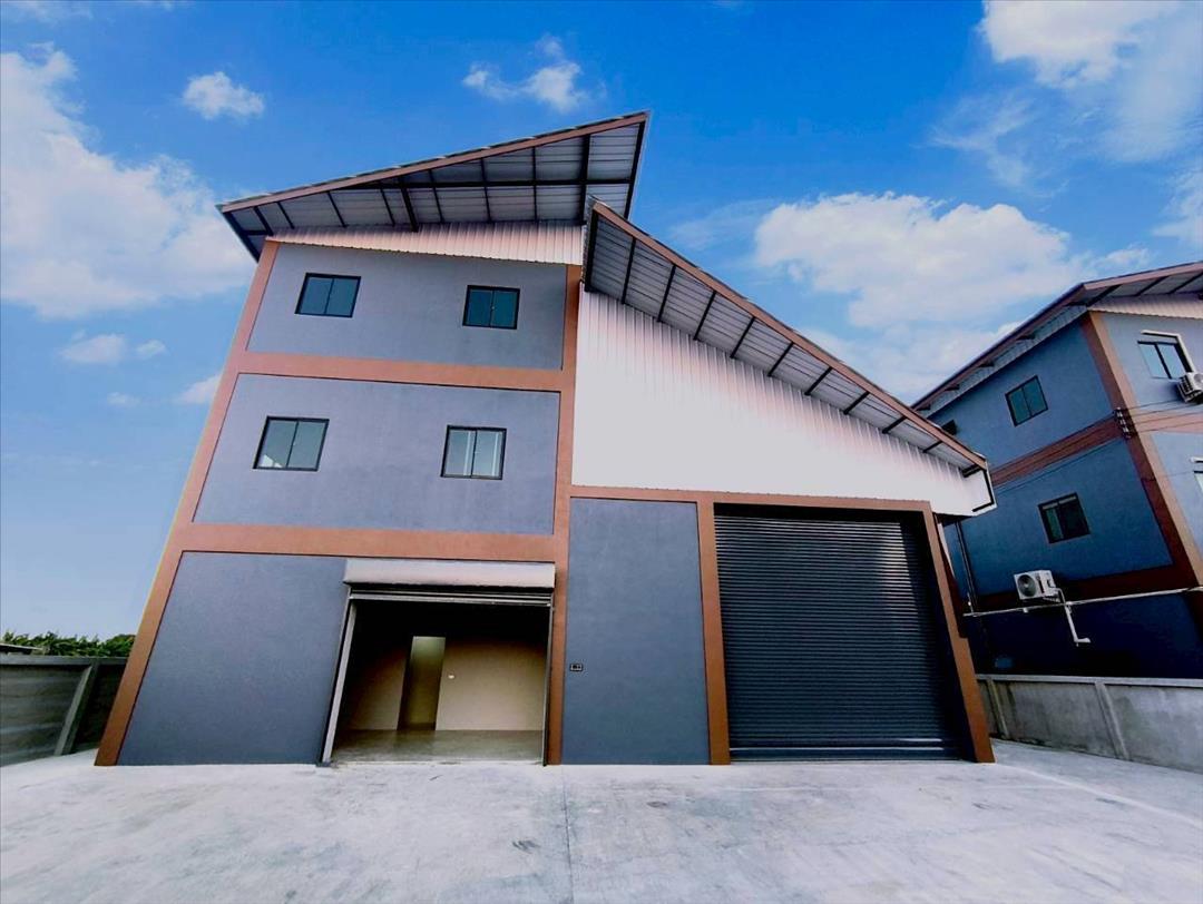 โกดัง+office+ บ้านพักอาศัย ให้เช่าบางใหญ่ 0818468978