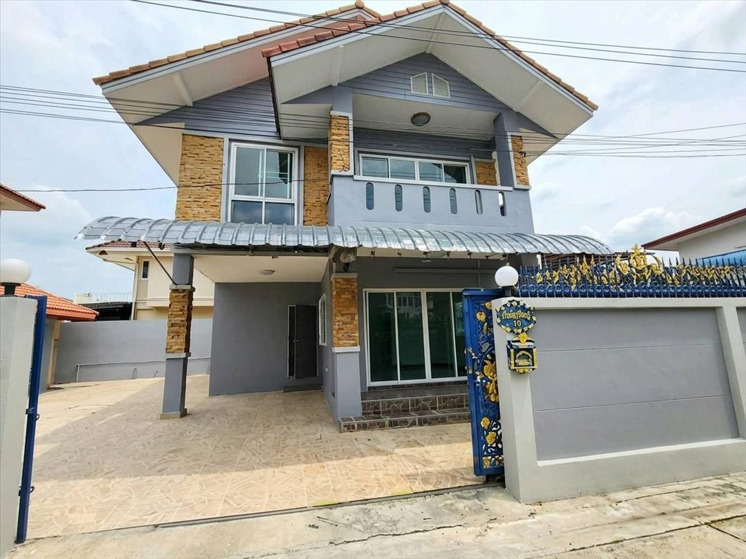 ให้เช่า บ้านเดี่ยว 2 ชั้น ตกแต่งใหม่ ถนนเลียบคลองทวีวัฒนา ใกล้สนามหลวง2 บ้านสวย พร้อมเฟอร์ 