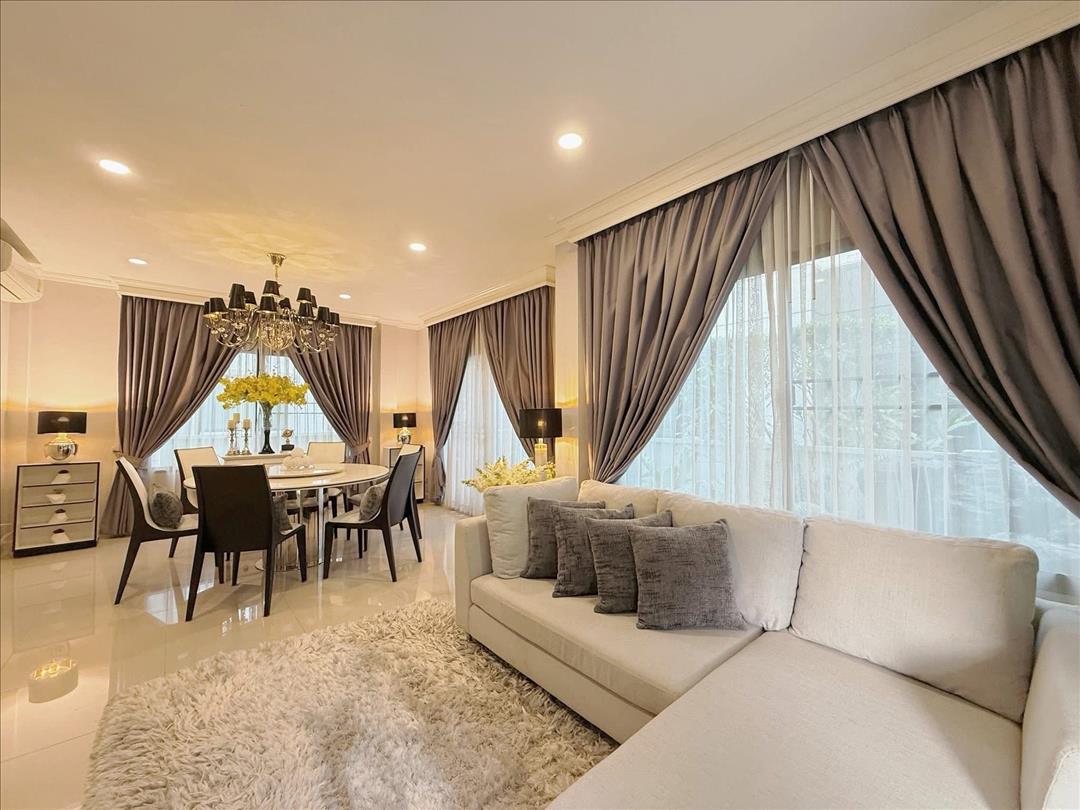 บ้านเดี่ยว 4ห้องนอน ให้เช่า  โครงการ The City Ramintra