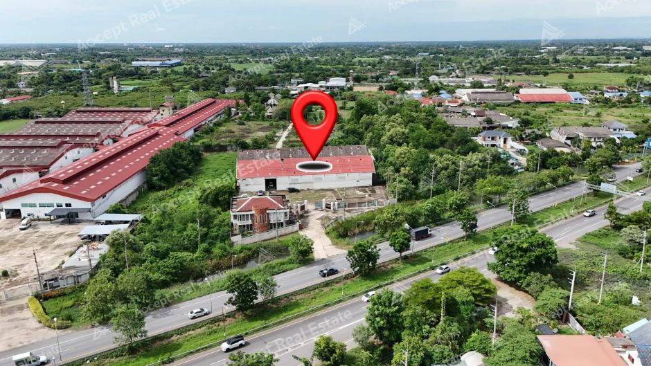 ขายที่ดินพร้อมบ้าน ติดถนนเพชรเกษม อ.บ้านโป่ง จ.ราชบุรี พิ้นที่ 26-0-88  ไร่