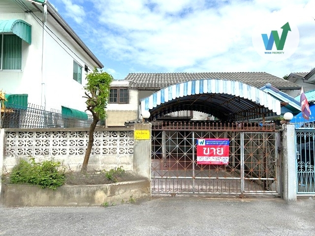 บ้านแฝด หมู่บ้านปิ่นเจริญ 3
